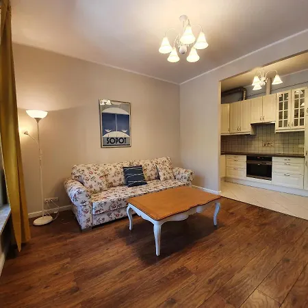 Apartament śliwka Na Monte Cassino&parking Apartament *